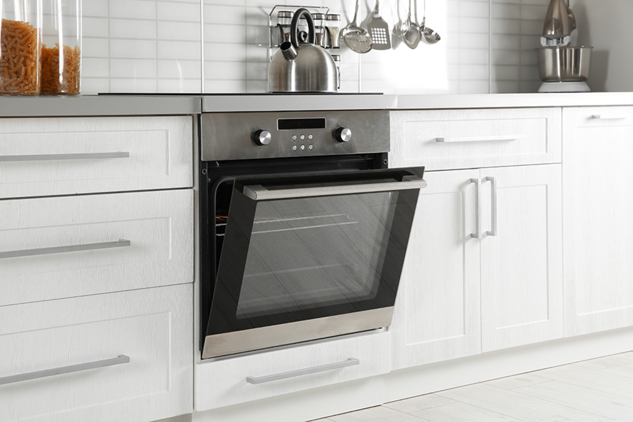 Kochen & Backen bei Elektro Deliano in Lichtenhaag